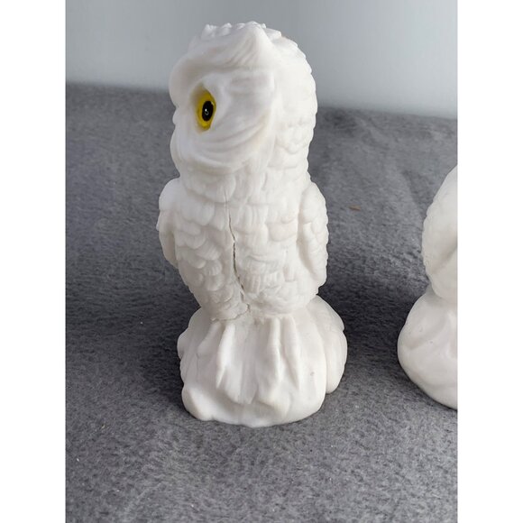 Vintage Italian Alabaster Owl Figurines with Yellow Eyes 1980s - Picture 10 of 16